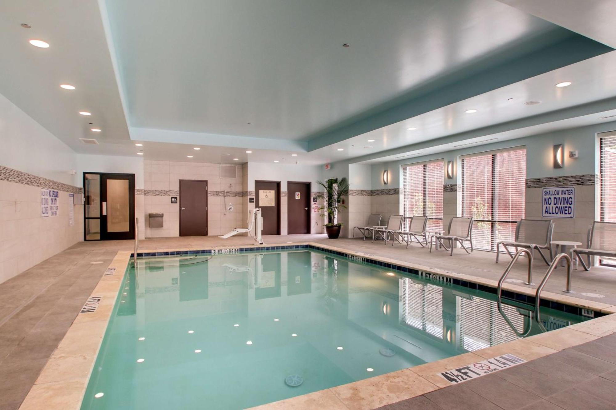 Hampton Inn & Suites Greenville Airport Buitenkant foto